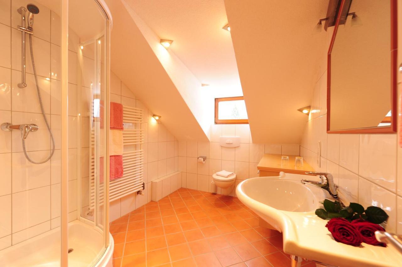 Haus Enzian Bed & Breakfast St. Anton am Arlberg Cameră foto
