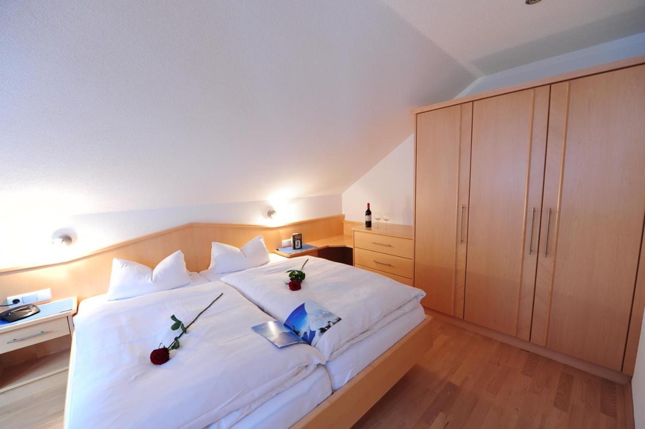 Haus Enzian Bed & Breakfast St. Anton am Arlberg Cameră foto