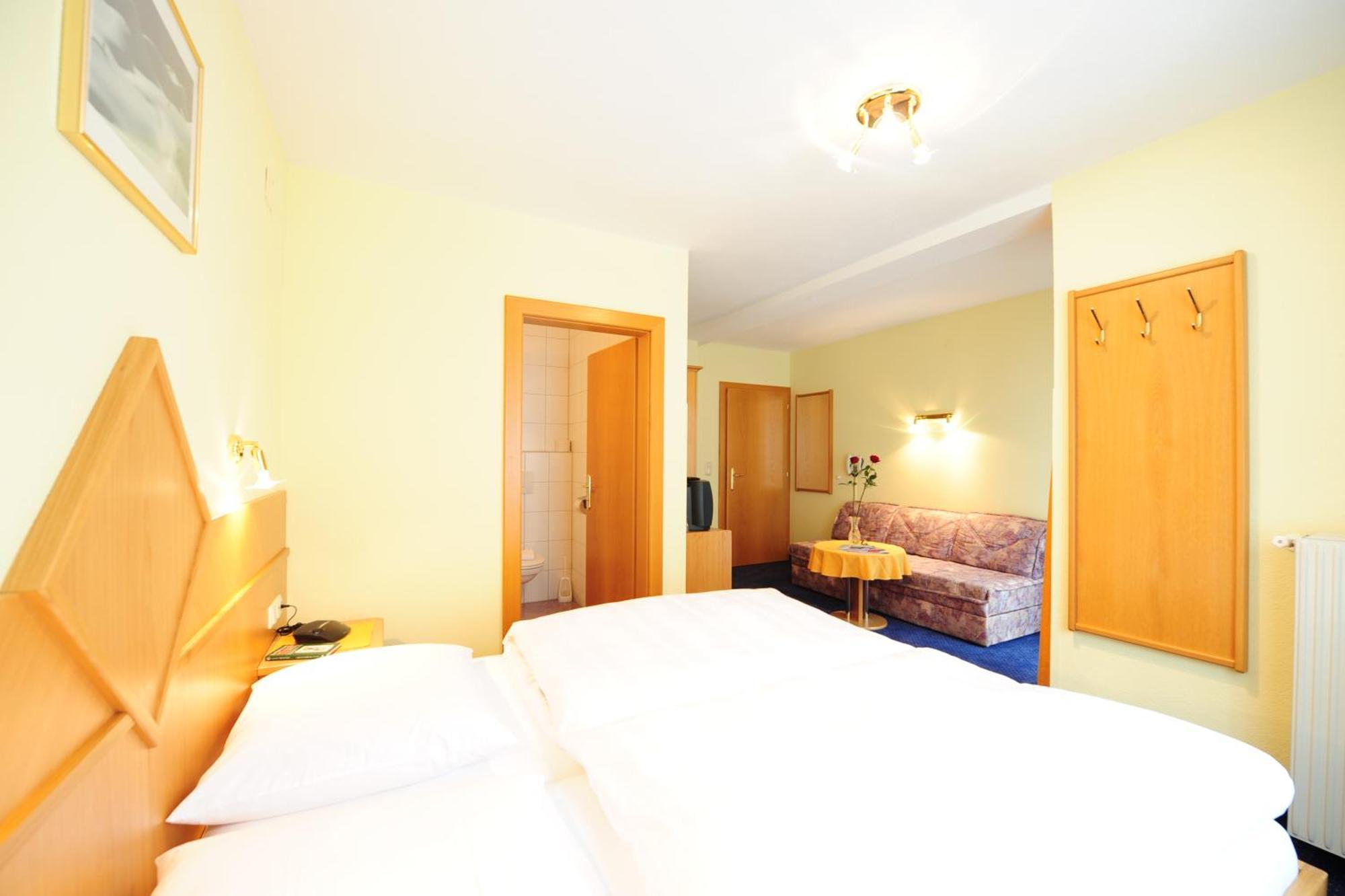 Haus Enzian Bed & Breakfast St. Anton am Arlberg Exterior foto