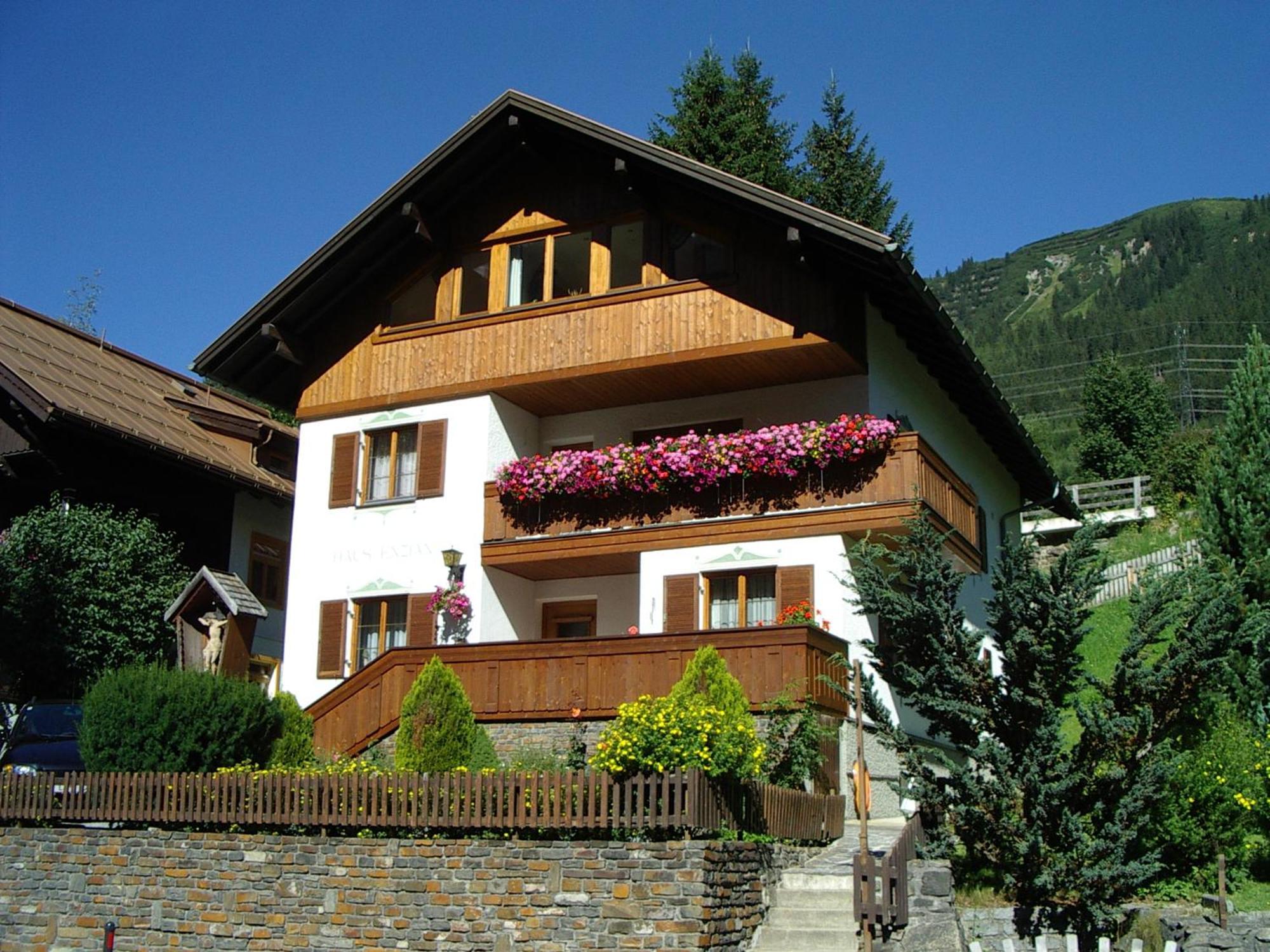 Haus Enzian Bed & Breakfast St. Anton am Arlberg Exterior foto